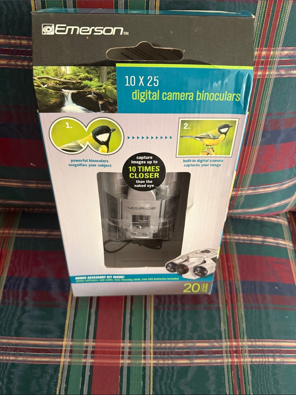 NWT, Emerson 10x25 Digital Camera Binoculars - Silver/Black